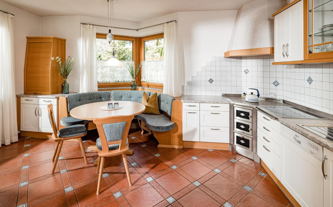 Hotel Brunnhofer Tirolo Luaran gambar