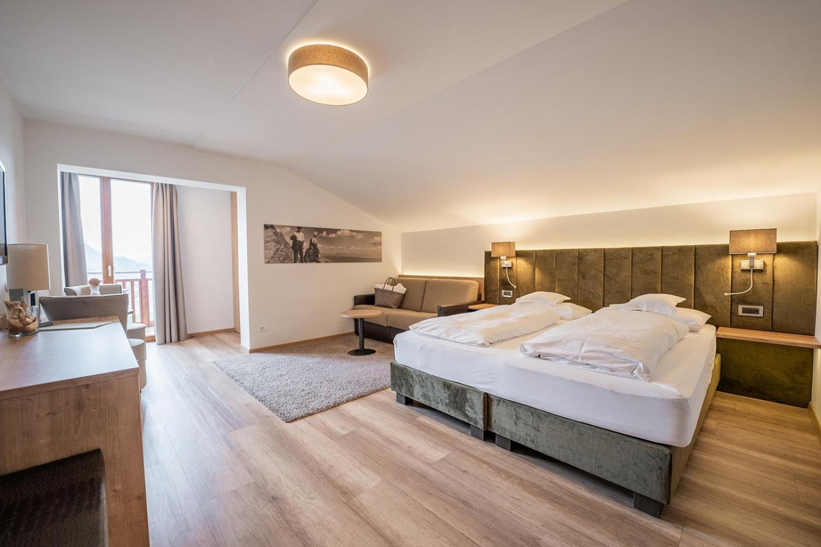 Hotel Brunnhofer Tirolo Luaran gambar
