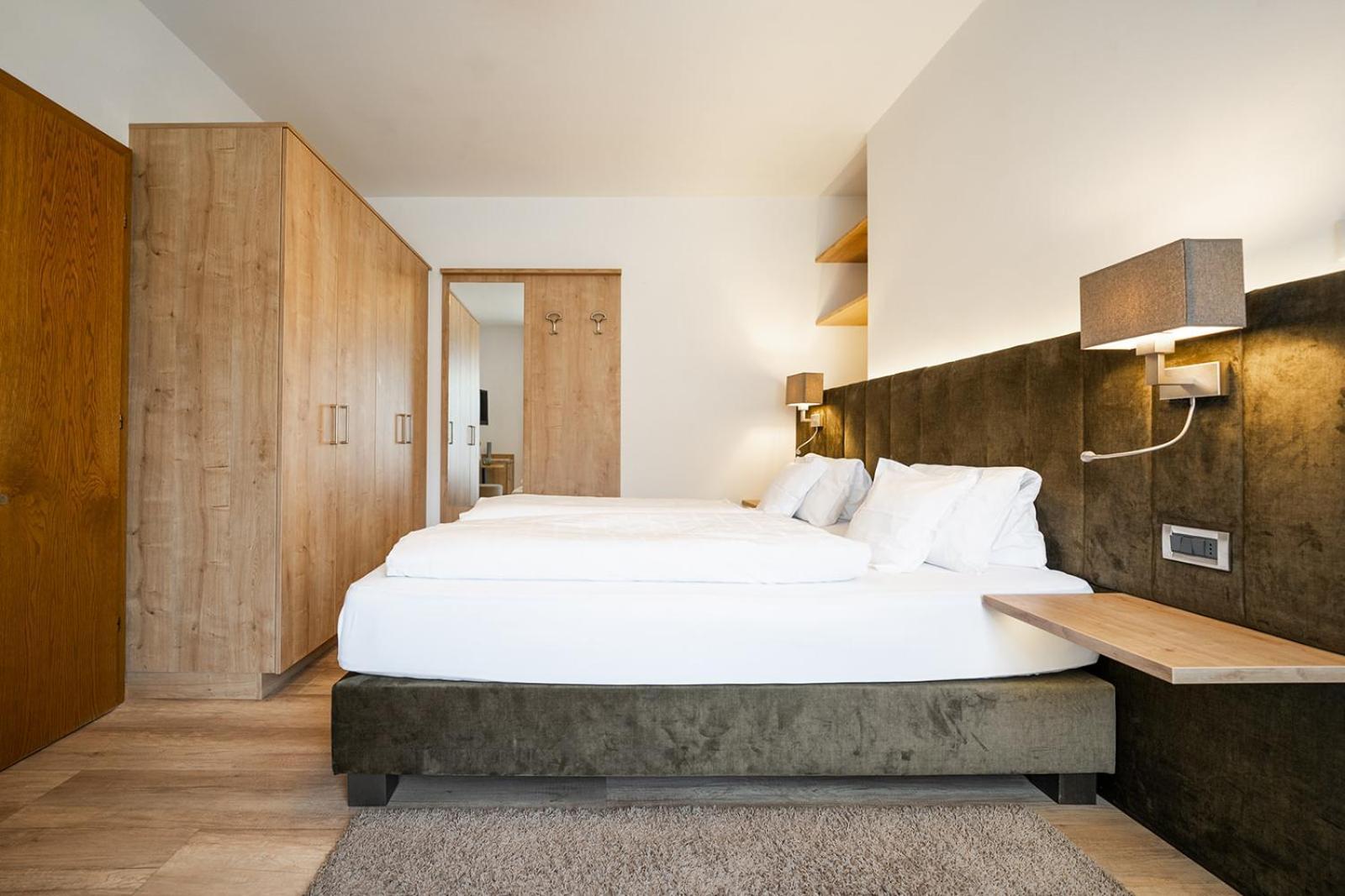 Hotel Brunnhofer Tirolo Luaran gambar