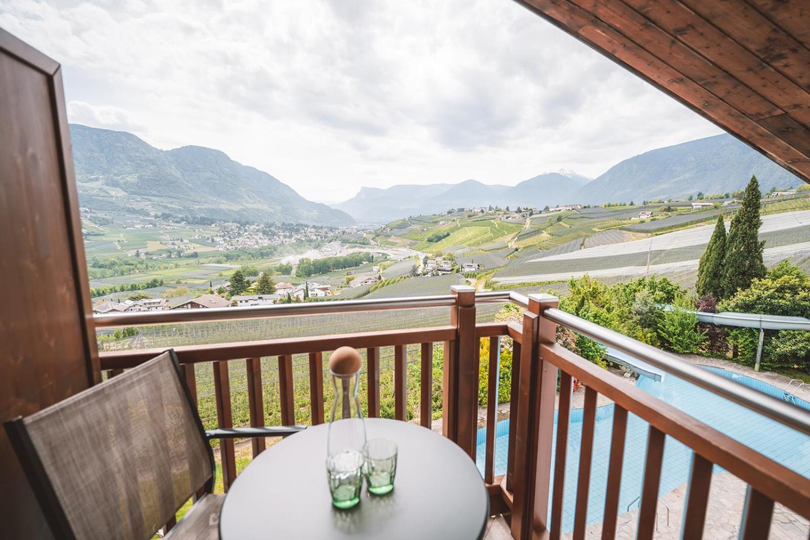 Hotel Brunnhofer Tirolo Luaran gambar
